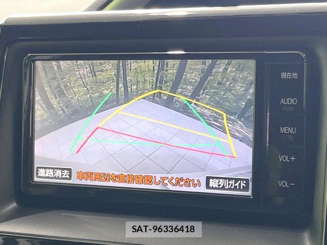 Toyota VOXY 2015-12 8564041-4