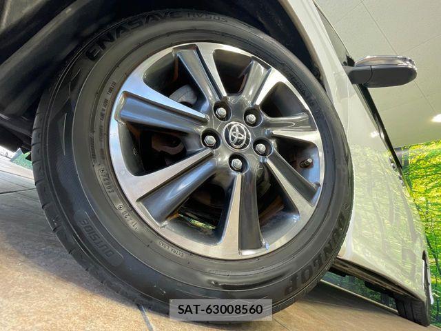 Toyota VOXY 2019-09 8564032-13