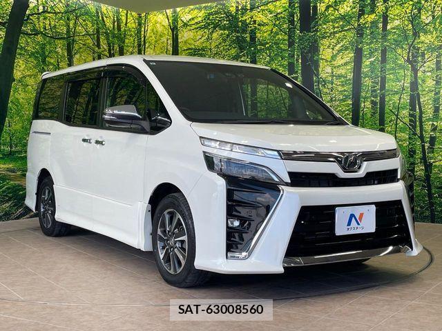 Toyota VOXY 2019-09 8564032-17