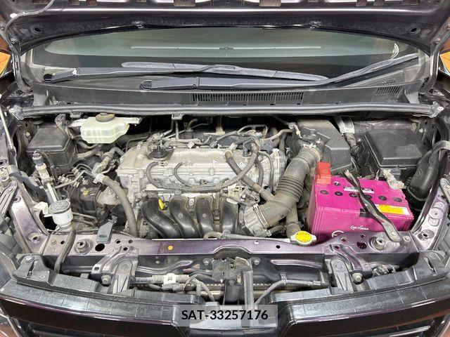 Toyota VOXY 2014-02 8564049-18