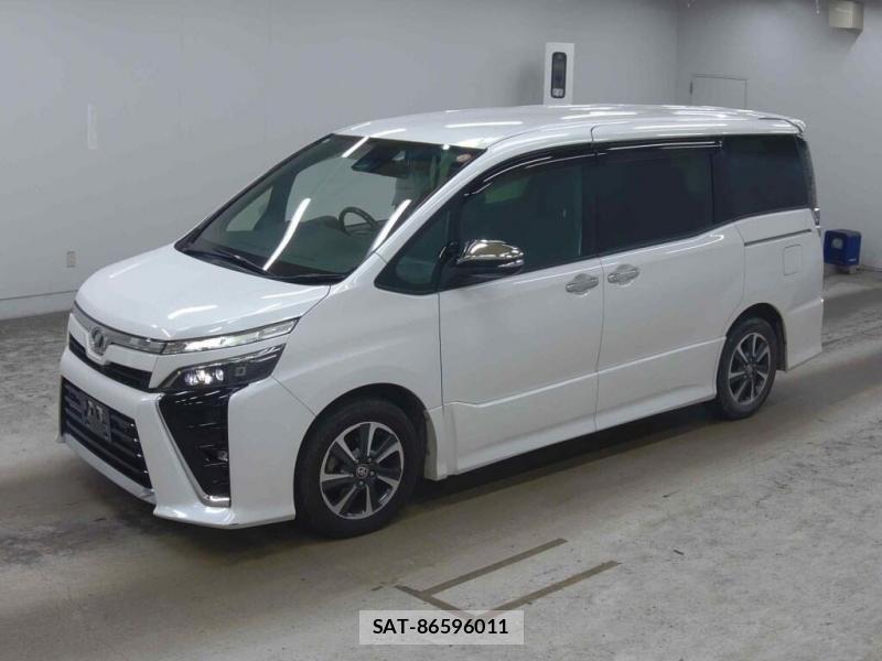 Toyota VOXY 2019-09 8362678-3