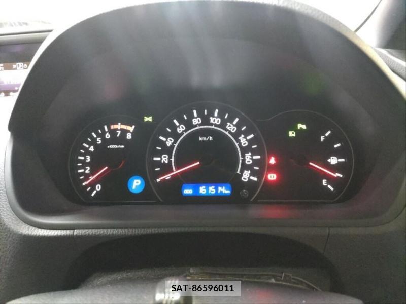 Toyota VOXY 2019-09 8362678-5