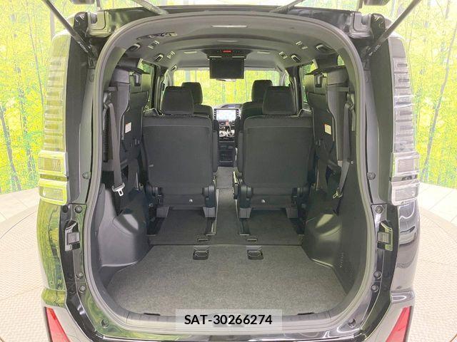 Toyota VOXY 2019-09 8629627-10