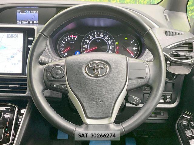 Toyota VOXY 2019-09 8629627-11