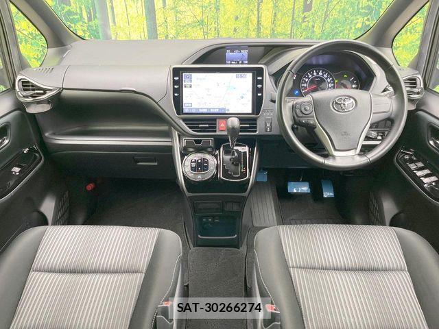 Toyota VOXY 2019-09 8629627-1