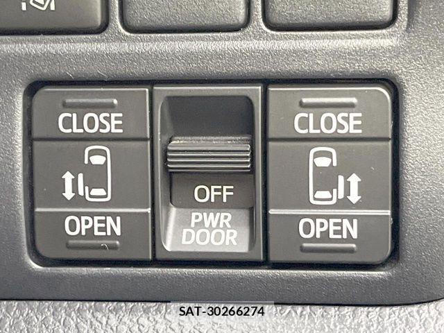 Toyota VOXY 2019-09 8629627-6