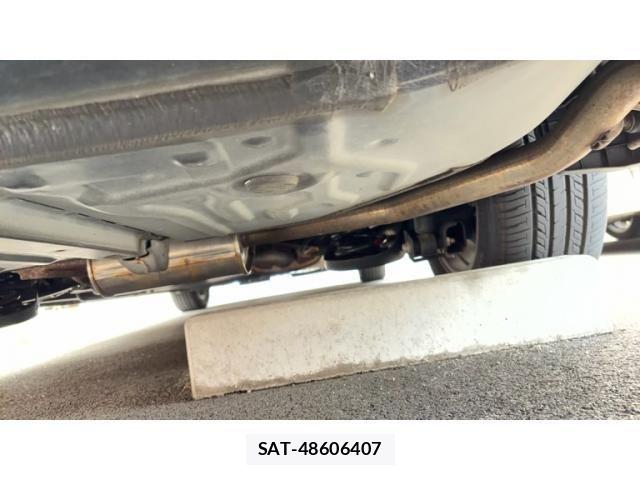 Toyota VOXY 2019-04 8629629-21