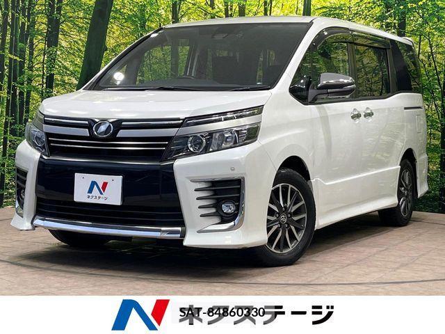 Toyota VOXY 2017-03 8629643-0