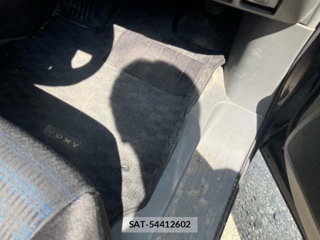 Toyota VOXY 2008-07 8629677-16