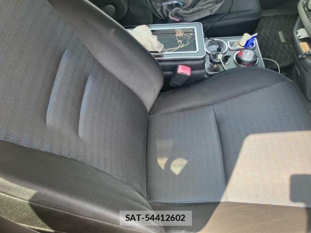 Toyota VOXY 2008-07 8629677-17