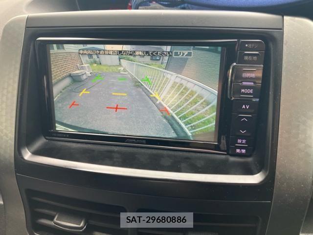 Toyota VOXY 2013-12 8629671-20