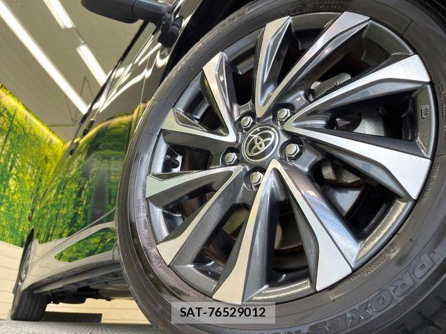 Toyota VOXY 2023-09 8629619-13