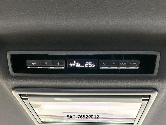 Toyota VOXY 2023-09 8629619-6