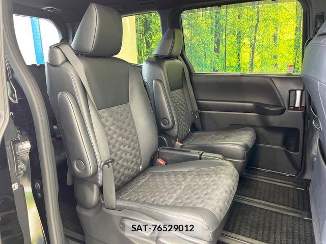 Toyota VOXY 2023-09 8629619-8