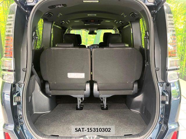 Toyota VOXY 2019-03 8629630-10