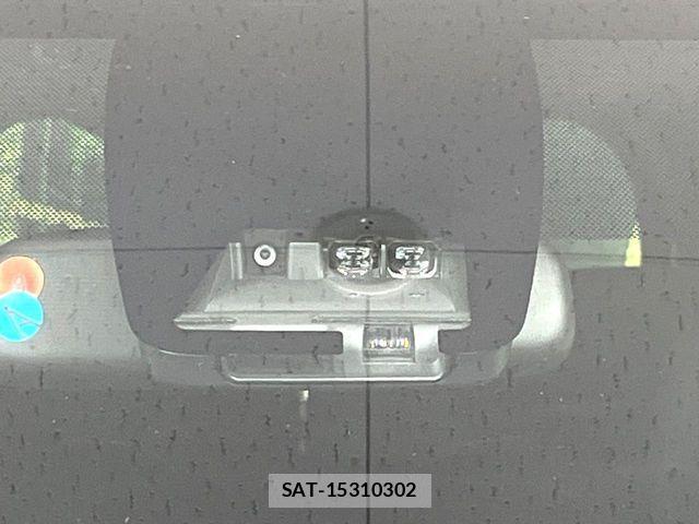 Toyota VOXY 2019-03 8629630-6