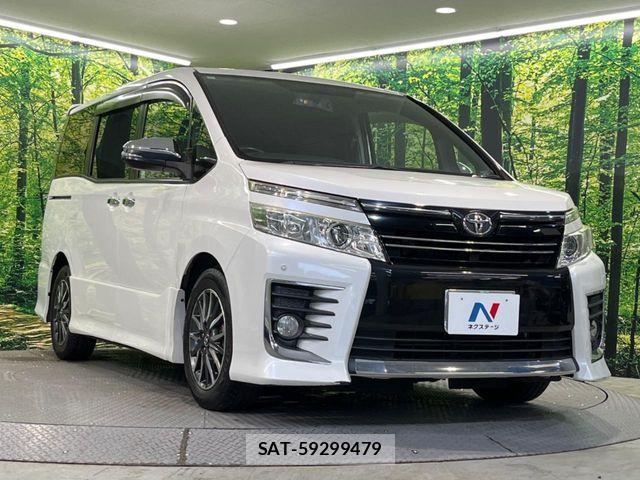 Toyota VOXY 2015-12 8629659-17