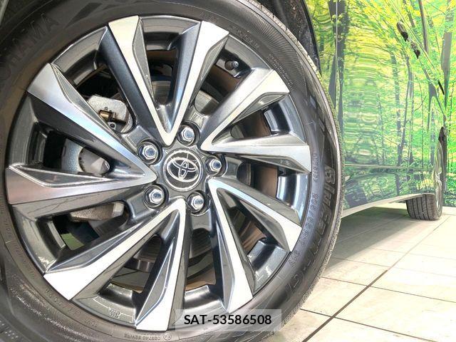 Toyota VOXY 2024-09 8629617-13