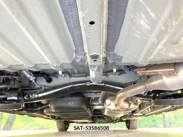 Toyota VOXY 2024-09 8629617-19