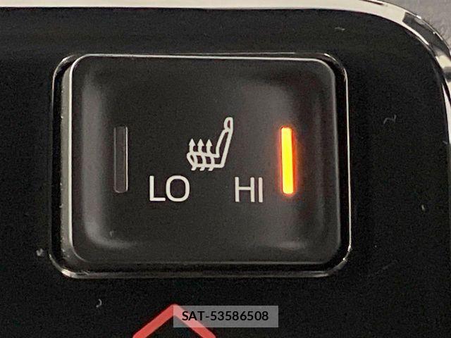 Toyota VOXY 2024-09 8629617-6