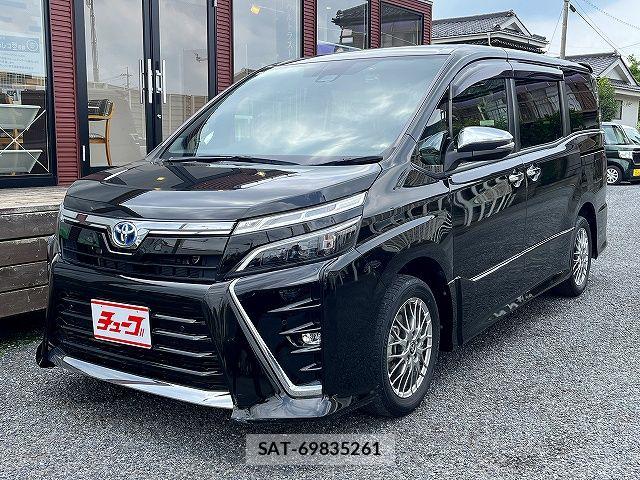 Toyota VOXY 2021-03 8629628-0
