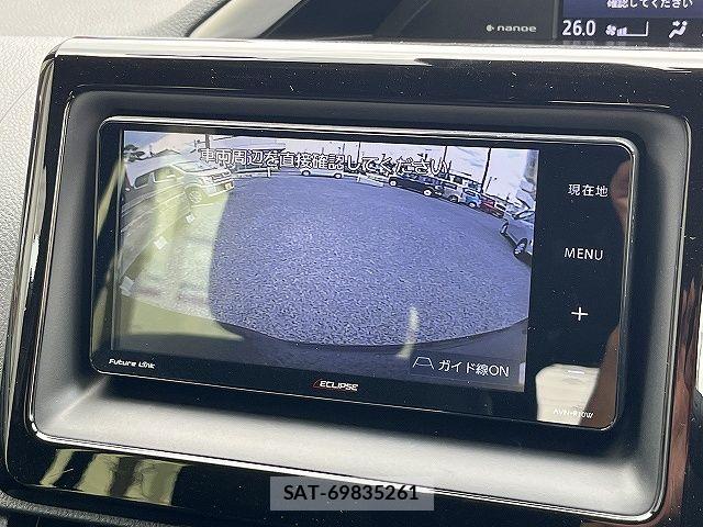 Toyota VOXY 2021-03 8629628-10