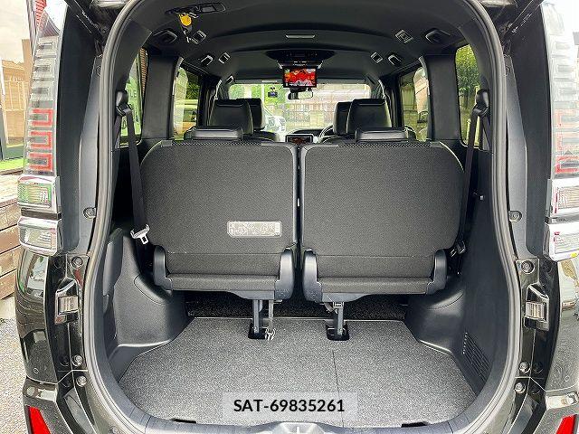 Toyota VOXY 2021-03 8629628-20
