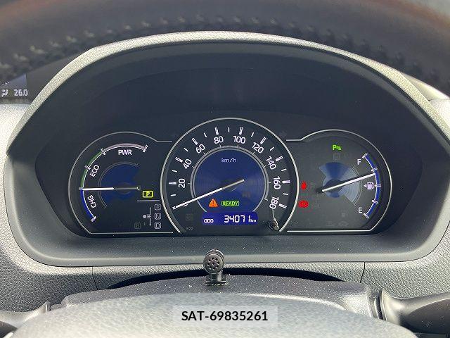 Toyota VOXY 2021-03 8629628-7