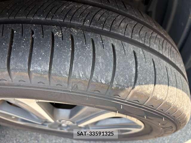 Toyota VOXY 2019-08 8629644-15