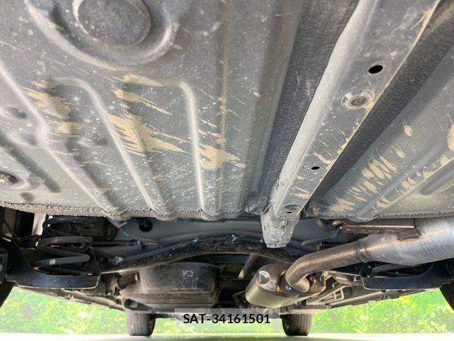 Toyota VOXY 2023-03 8629618-18