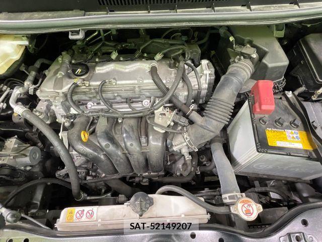 Toyota VOXY 2021-12 8629626-18
