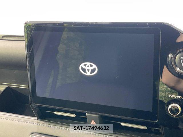 Toyota VOXY 2024-09 8629621-4