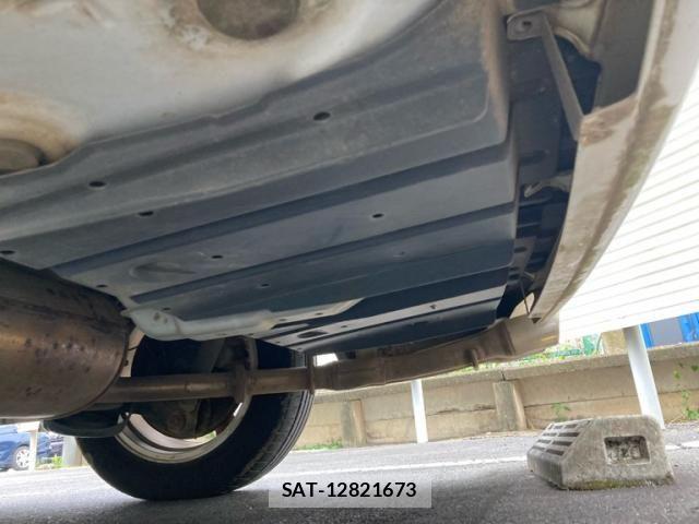 Toyota VOXY 2008-01 8667128-9