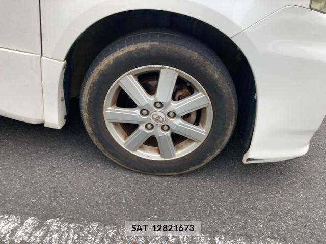 Toyota VOXY 2008-01 8667128-5