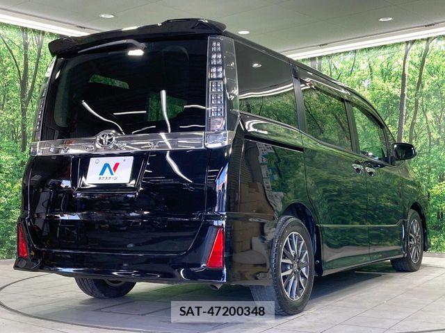 Toyota VOXY 2016-01 8662290-16