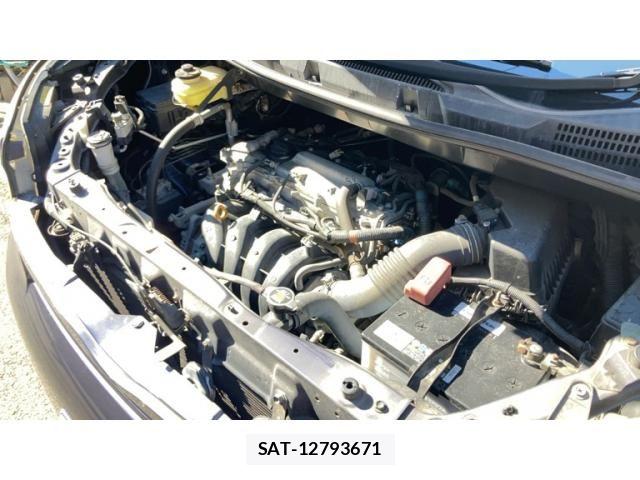 Toyota VOXY 2008-04 8662335-23