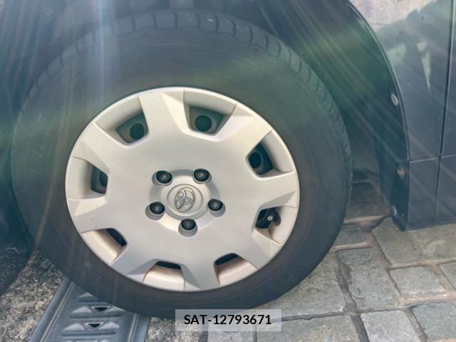 Toyota VOXY 2008-04 8662335-4