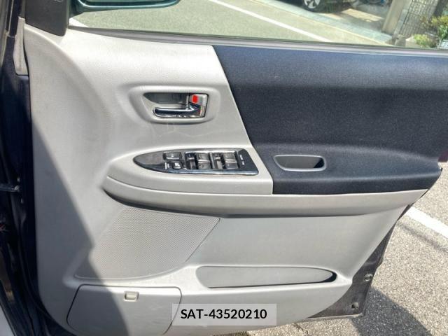 Toyota VOXY 2007-03 8662317-10