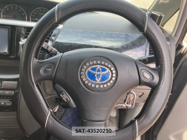 Toyota VOXY 2007-03 8662317-12