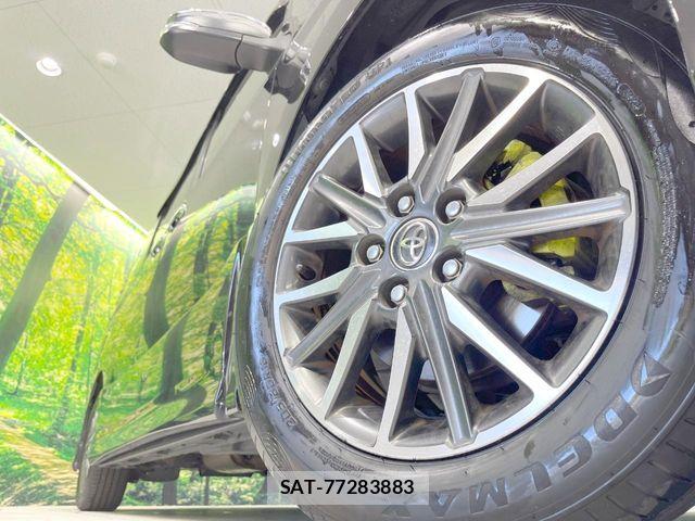 Toyota VOXY 2016-11 8662283-12
