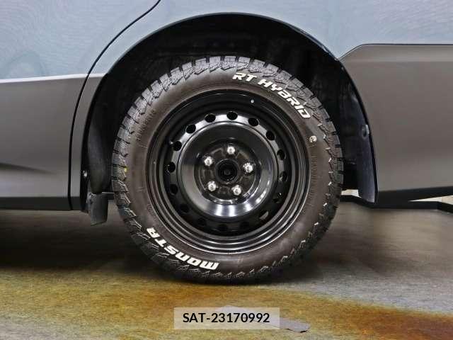 Toyota VOXY 2016-03 8662272-13