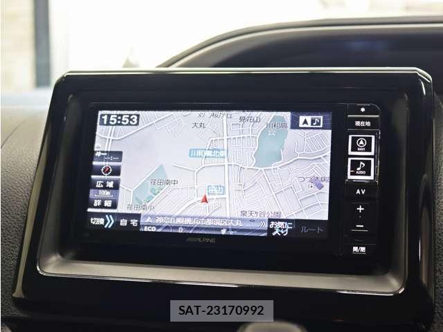 Toyota VOXY 2016-03 8662272-22