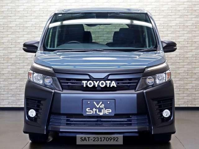 Toyota VOXY 2016-03 8662272-6