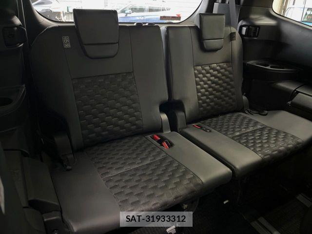 Toyota VOXY 2025-05 8662264-8