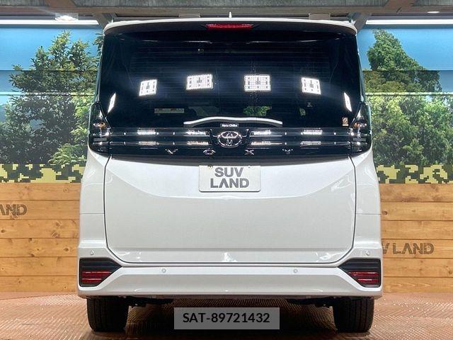 Toyota VOXY 2024-10 8667116-15