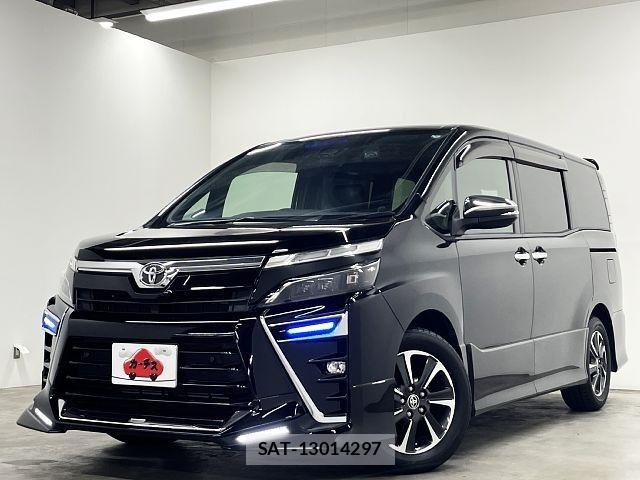 Toyota VOXY 2021-11 8662269-0