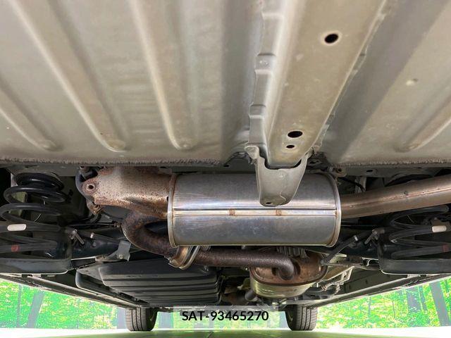 Toyota VOXY 2017-10 8662273-18