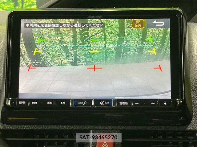 Toyota VOXY 2017-10 8662273-5