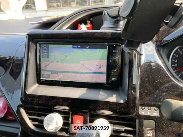 Toyota VOXY 2016-05 8667122-16