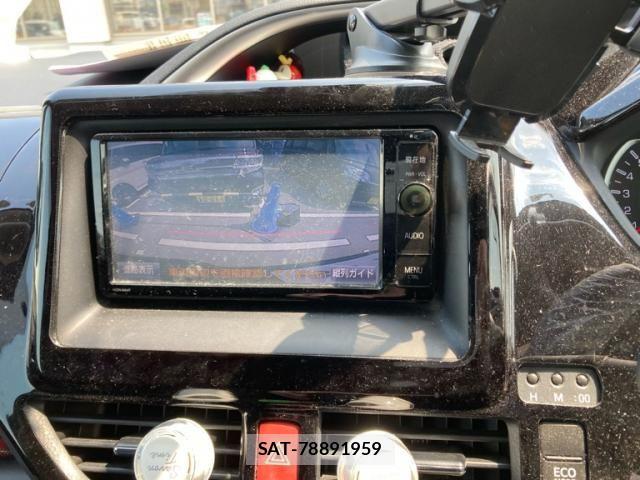 Toyota VOXY 2016-05 8667122-17